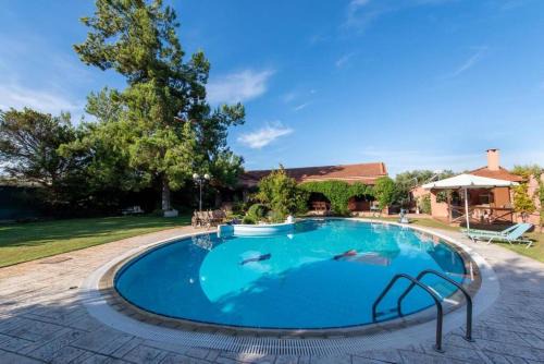 Chalcis Villa | Villa Christina in Evia