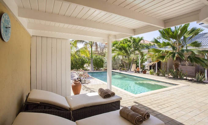 Grote Berg House | Villa Cle - Curaçao with beautiful tropical garden, Grote Berg