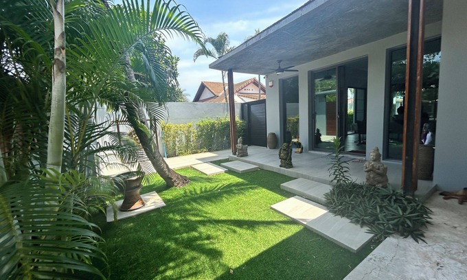 Rawai Villa | Villa Coco - 2 bedrooms, pool and outdoor kitchen
