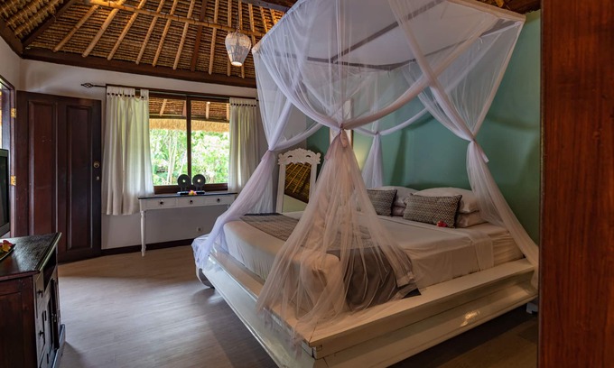 Seminyak House | Villa Coco - Deluxe 1 Bedroom Garden Bungalow