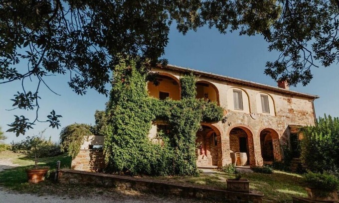 Trequanda Villa | Villa Colombini Comfortable holiday residence