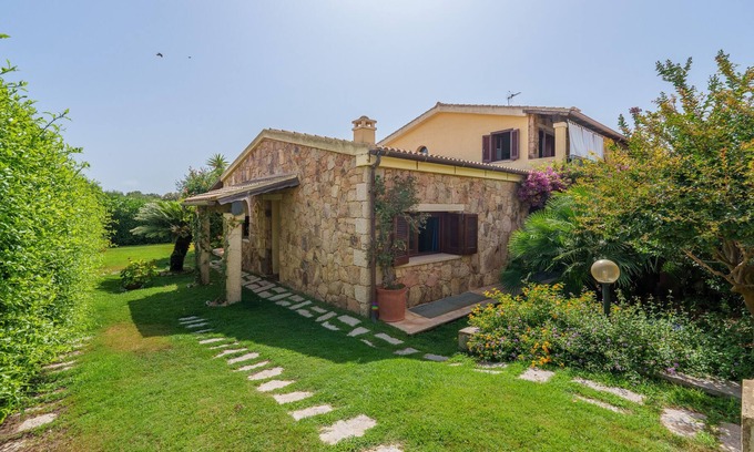Murta Maria Villa | Villa 'Con Lo Sguardo Su Tavolara' with Terrace, Garden & Wi-Fi