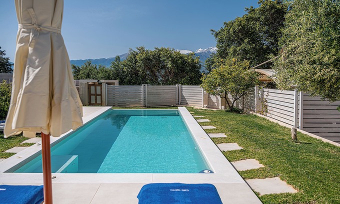 Aptera Villa | Villa Crista in Aptera with private pool and hydromassage! Mountain & sea views!