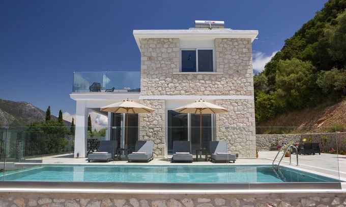 Yenion Villa | Villa Cristina Lefkada