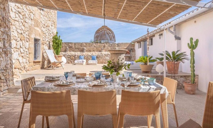 Puerto de Pollensa Villa | Villa Cuarassa Family