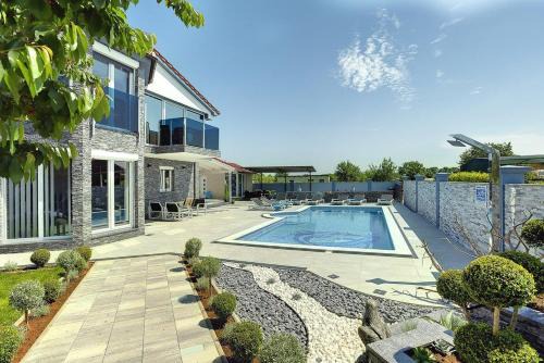Valbandon House | Villa Danijela