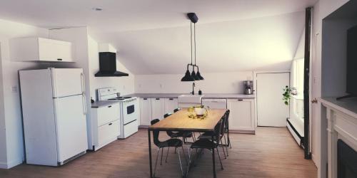 Lac-Brome Hotel | Villa de Brome