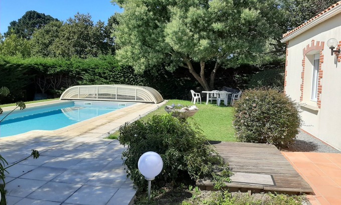 Les Moutiers-en-Retz Villa | Villa de Caractère Entre mer et Bourg Les Moutiers en Retz - Code de Jade