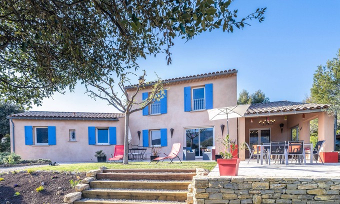 Mollans-sur-Ouveze House | Villa de Charme Face au Ventoux, à 1km du Village Avec Piscine Chauffée