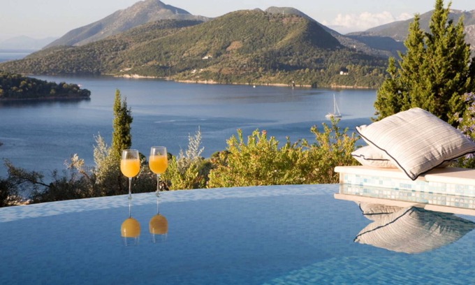 Perigiali Villa | Villa De La Sol in Perigiali with Infinity Pool Ideal for Families
