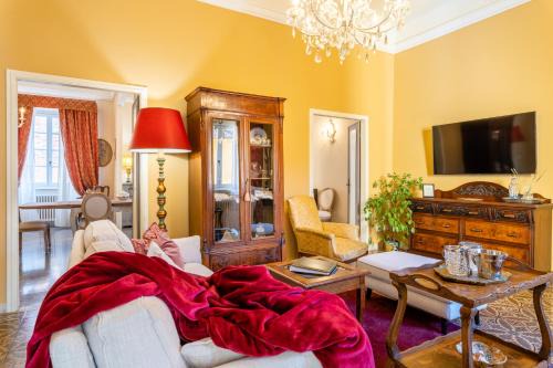 Lucca Historical Center Apartment | Villa De Maestri - with elevator since September 2025