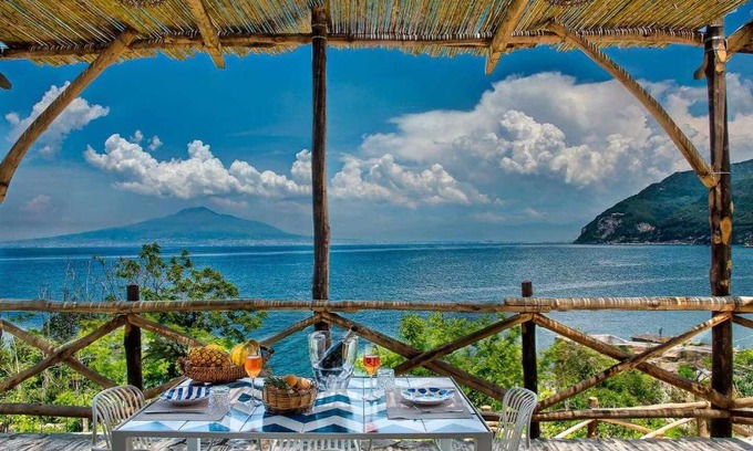 Monte Chiaro Apartment | Villa Degli Dei Maestrale