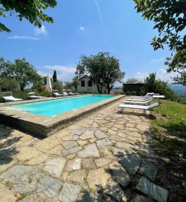Cavatore Villa | Villa Del Martello Piemonte with pool!