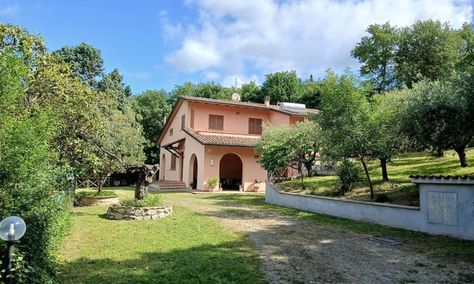 San Feliciano House | Villa del Riccio. The right place to relax in the midst of nature.