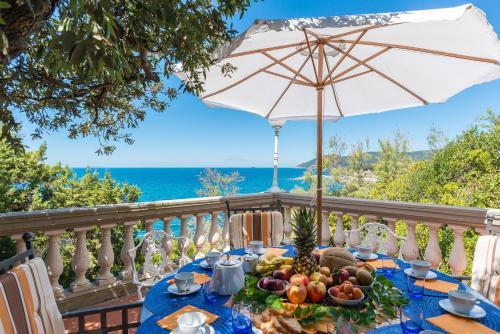 Rosignano Marittimo Villa | Villa Dell'Angelo 10, Emma Villas