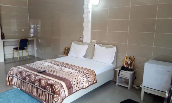 Yamoussoukro Hotel | Villa des Hôtes II