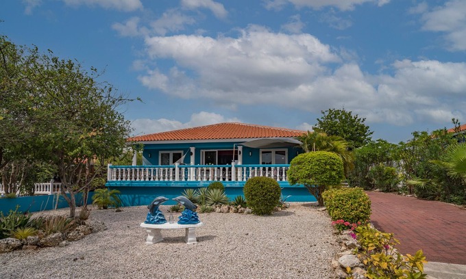 St. Marie House | Villa Despacito