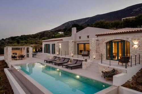 Zola Villa | Villa Electra Zola
