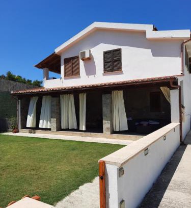 Chia Apartment | Villa Elisa Chia Su Giudeu