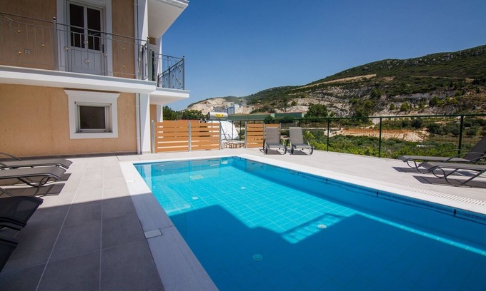 Minia Villa | Villa elpida private pool