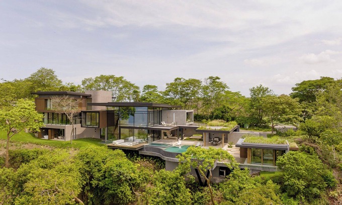 Papagayo Peninsula House | Villa Enoki: Designed by Nature, Defined by Elegance
