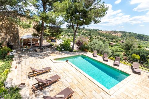 Alaro Villa | Villa Es Pinar By homevillas360
