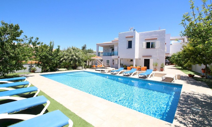 San Antonio Bay Villa | Villa Sunset - Large House | Great Location | Private Pool | A/C + Wifi