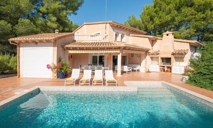Cielo de Bonaire Ski Chalet | Villa Estranys, con piscina privada