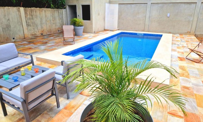 Abomey-Calavi Villa | Villa européenne moderne, 2 chambres avec piscine