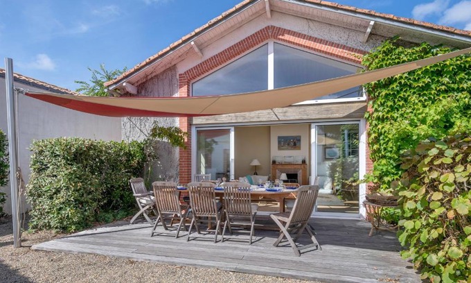 Prefailles House | Villa familiale pour 11 personnes à 300m de la mer