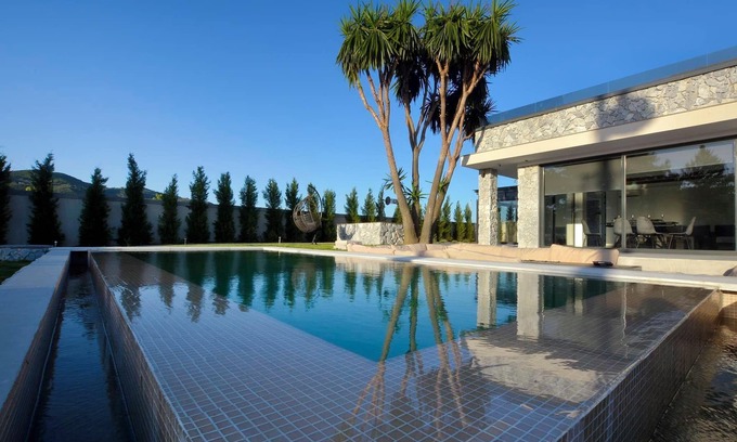 Linia Villa | Villa Flamingo - Private pool, sleeps 8+, 300m away from renowned Issos Beach