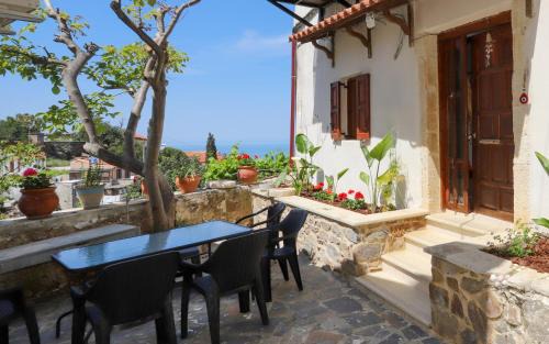 Maroulas Villa | Villa Folia - PassiveinCreteBns