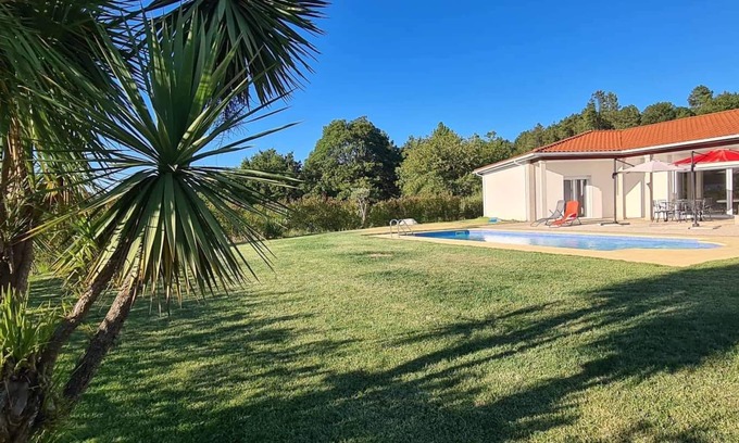 Satao Villa | VILLA FOR 6 PEOPLE, POOL AND BBQ