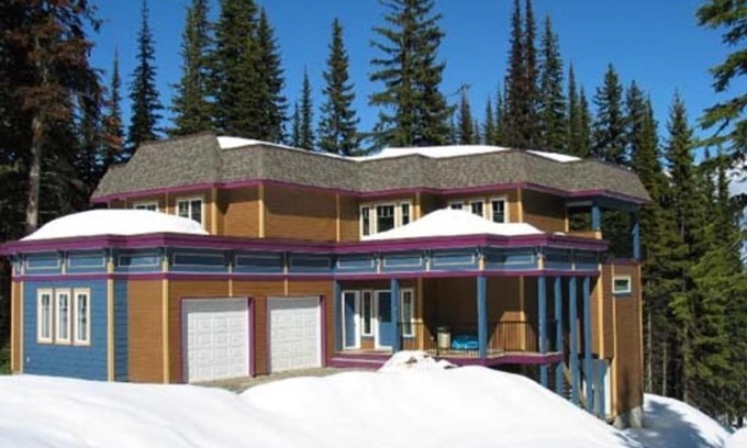 Silver Star Mountain House | Villa Fortino