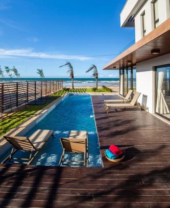Acarai Villa | Villa Front Beach