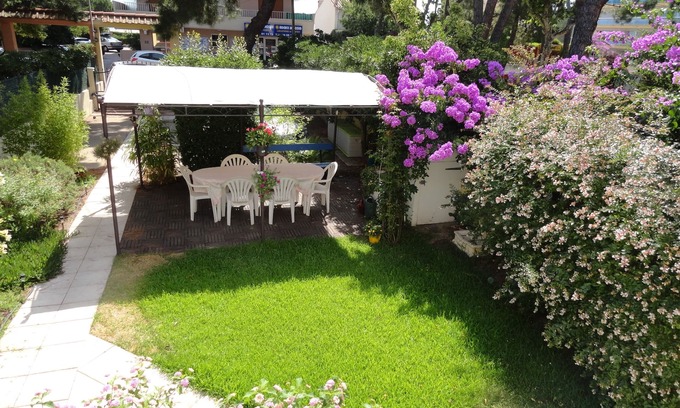 Argeles Plage Villa | Villa, full of charm, only 50m away from the beach!
