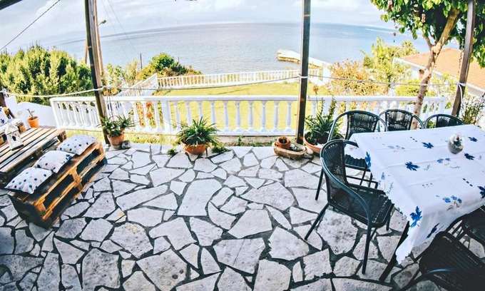 West Achaea Villa | Villa Galanis by the sea