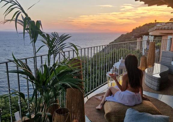 Torre delle Stelle Villa | Villa Gemma Torre delle Stelle Coast with infinity pool panoramic terraces and garden