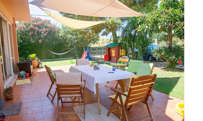 Gerani Villa | Villa Gerani, 30m From The Beach, Sleeps 6