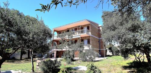 S'oru e Mari Apartment | Villa Giardino Sa Tiacca