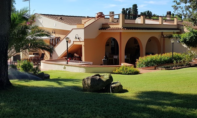 Pula Villa | Villa Gilda, with last minute swimming pool t 03 - 21 September !