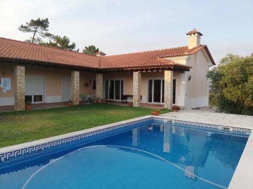 Tomar House | Villa Gomes Pedro