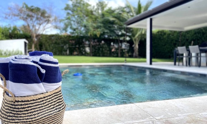 Yarary - Cap Cana House | Villa GV7 | Villa Coral Luxury 4BR w/Private Pool, Luxury 4-Bedroom Villa with BBQ & Pool - Cap Cana