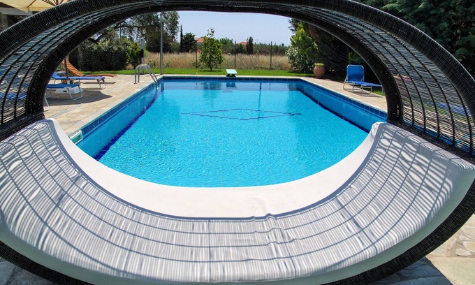 Nea Iraklia Villa | VILLA HARA IN HALKIDIKI