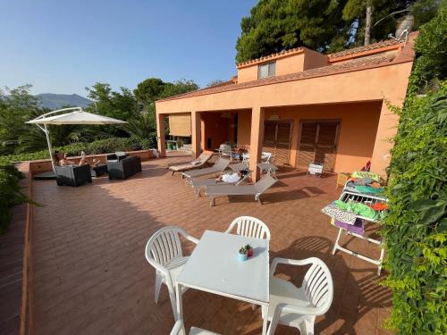 Scopello House | Villa Hibiscus Scopello