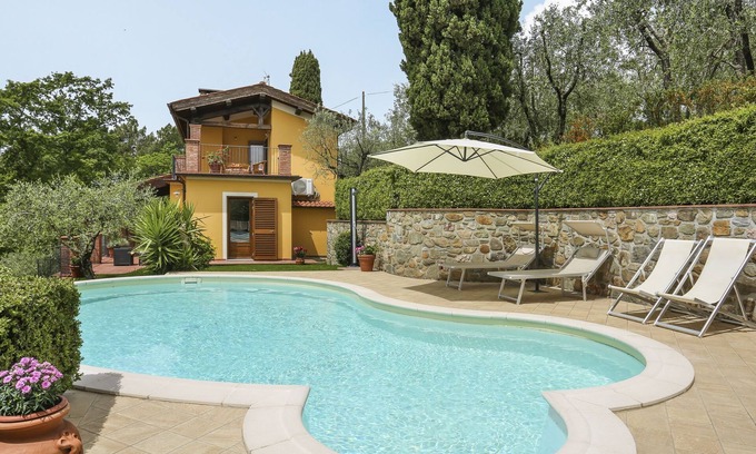 Margine Coperta-Traversagna House | Villa I Cipressi by Interhome