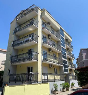 Babilonija Apartment | Villa IL Mare 2