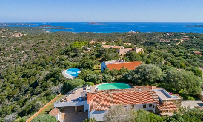 Olbia Villa | Villa Ilaria 8, Emma Villas