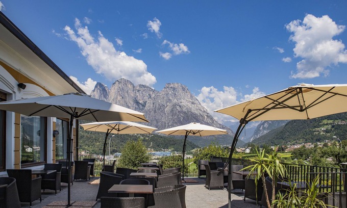 Agordo Hotel | Villa Imperina