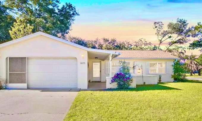 Park Lake Estates Villa | Villa "Impressa" Pool/ping Pong Table, Fire Pit, Private Yard, View